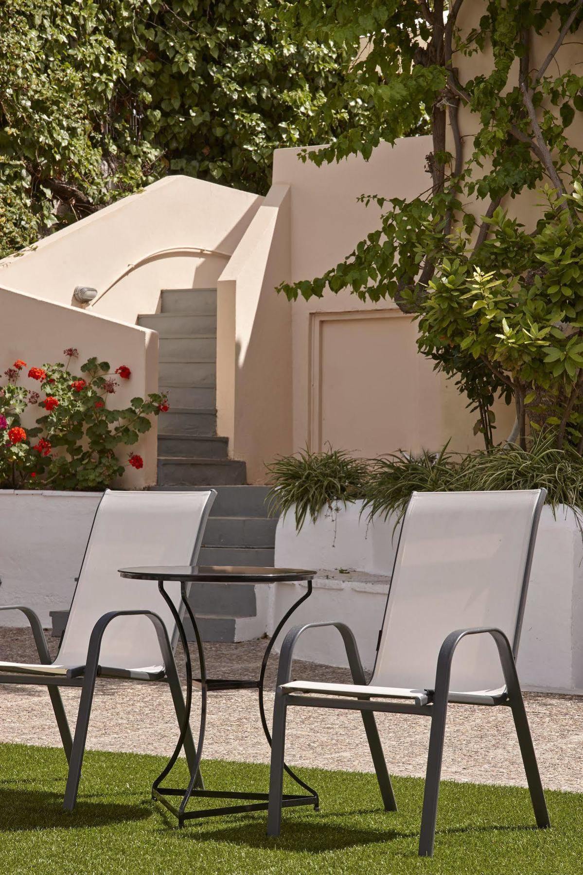Spetses Retreat Accommodation Екстериор снимка