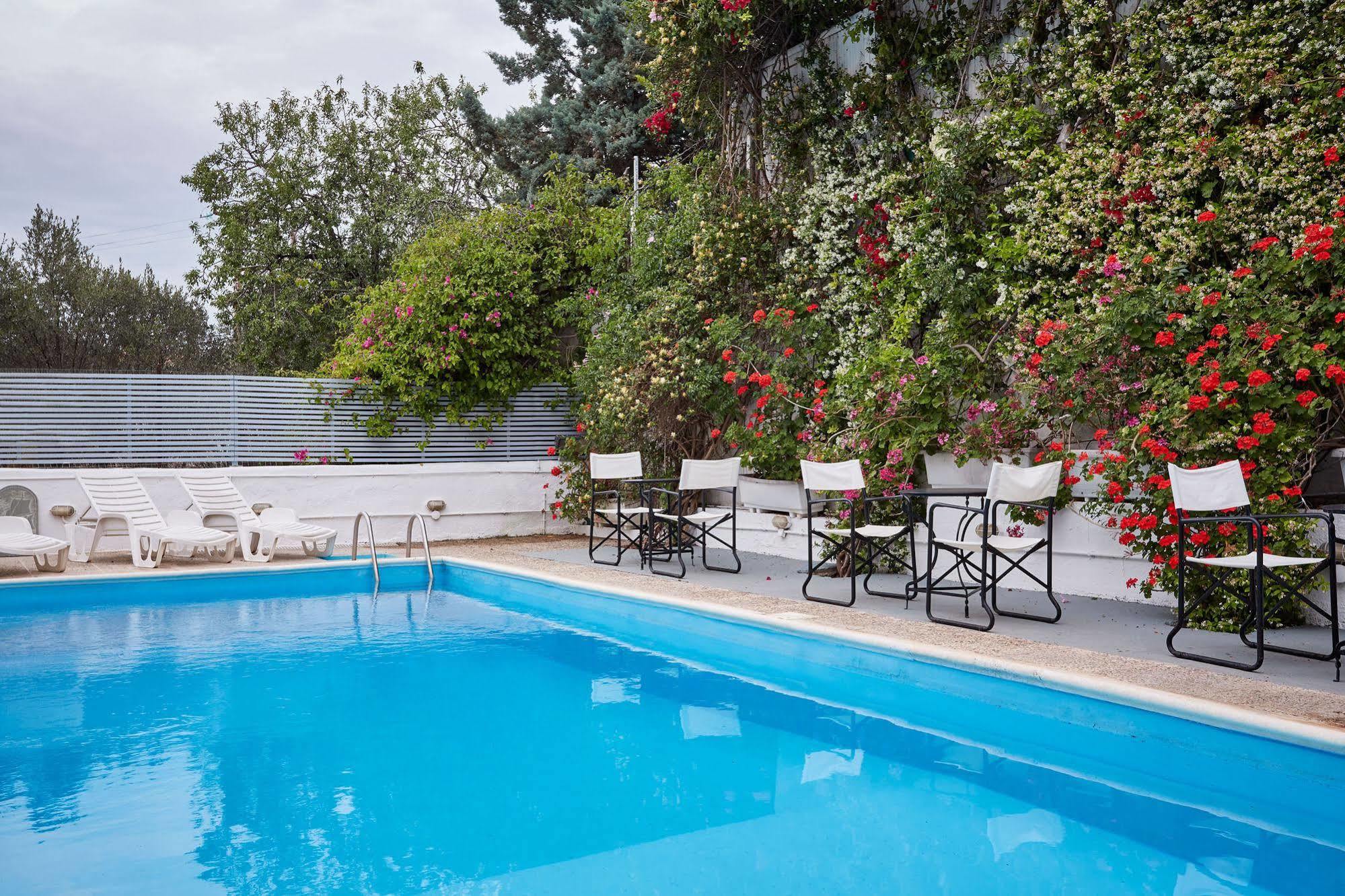 Spetses Retreat Accommodation Екстериор снимка