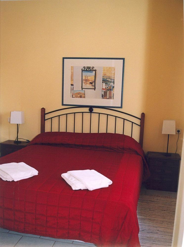 Spetses Retreat Accommodation Екстериор снимка